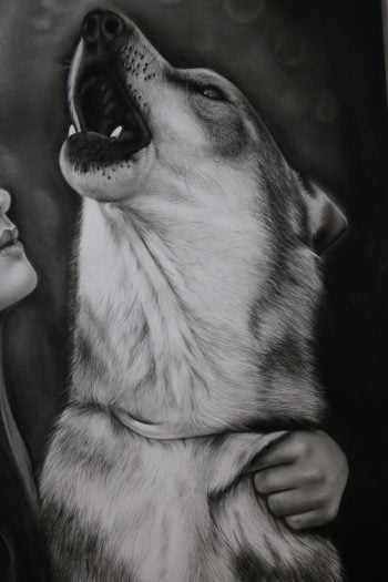 تابلو دختر و گرگ سیاه قلم